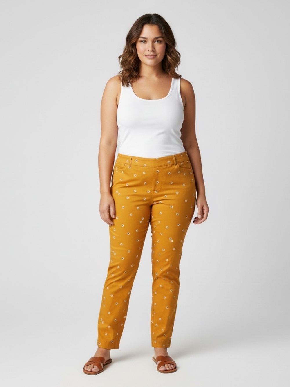 Old Navy | LIKE NEW Pixie yellow gold floral print mid rise ankle cut jeans 16